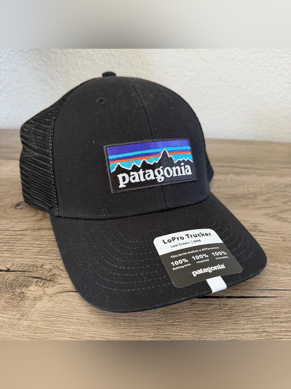 NWT Black Patagonia LoPro Trucker Hat Mesh SnapBack Embroidered Logo Adjustable